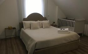 Altamira House